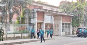 রাজনৈতিক দলগুলোর সঙ্গে প্রধান উপদেষ্টার সংলাপ চলছে