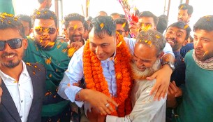 আলীনগর ইউনিয়নের কৃতী সন্তান  রুমেন পালোয়ানকে উষ্ণ অভ্যর্থনা