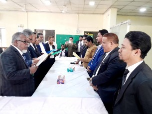 চরফ্যাসন আইনজীবী সমিতির নতুন কমিটির শপথ গ্রহণ