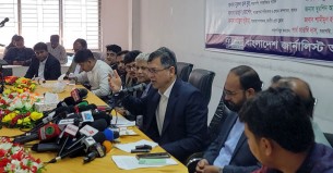 ৫ আগস্ট জাতীয় নির্বাচন হলে স্মরণীয় হয়ে থাকবে: সালাহউদ্দিন আহমেদ