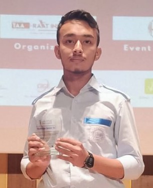 ঢাকায় ছিনতাইকারীদের মারধরে গুরুত্বর আহত মনপুরায় ক্ষুদে বিজ্ঞানী তাহসিন