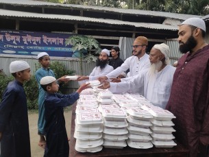 রাজাপুরে শিশু হাফেজ ছাত্রদের সম্মানে ছাত্রদলের ইফতার মাহফিল