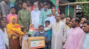 জিয়াউর রহমান ফাউন্ডেশনের ঈদ উপহার পেলেন তজুমদ্দিনের শহীদ পরিবার