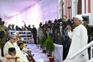 নতুন বাংলাদেশ গড়তে ঘনিষ্ঠতা ও ঐক্য বজায় রাখার আহ্বান প্রধান উপদেষ্টার