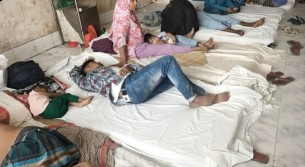 লালমোহন উপজেলা স্বাস্থ্য কমপ্লেক্স-এ রোগী বাড়ছে, সেবায় ঘাটতি
