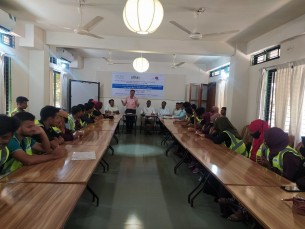 ভোলায় কোস্ট ফাউন্ডেশন ও জাগো নারীর ভলান্টিয়ারদের যৌথ সমন্বয় সভা