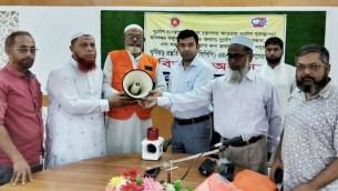 লালমোহন সিপিপি স্বেচ্ছাসেবকরা পেলেন দুর্যোগকালীন সরঞ্জাম