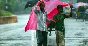 ৩ বিভাগে অতিভারী বৃষ্টির আভাস, ভূমিধসের শঙ্কা