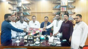 চরফ্যাশনে দুলারহাট মাধ্যমিক বিদ্যালয়ে এডহক কমিটির পরিচিতি সভা অনুষ্ঠিত