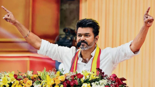 ‘ফ্যাসিবাদী’ বিজেপির বিরুদ্ধে যুদ্ধ ঘোষণা থালাপতি বিজয়ের