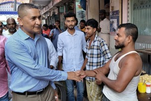 চরফ্যাশনে গণ সংযোগ করছেন কেন্দ্রীয় যুবদল সাধারণ সম্পাদক নয়ন