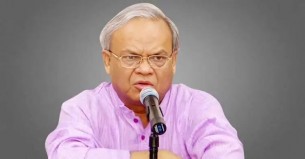 গণতন্ত্রের যাত্রায় সংকট তৈরি হলে ‘কালো ঘোড়ার অনুপ্রবেশ’ হতে পারে :  রুহুল কবির রিজভী