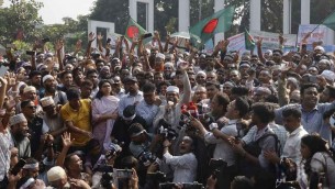 আন্দোলন প্রত্যাহার, আগামীকাল থেকে ক্লাসে ফিরছেন এমপিওভুক্ত শিক্ষকরা