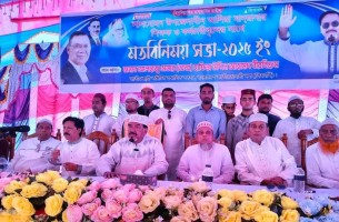 লালমোহনে আলিয়া মাদ্রাসার শিক্ষক কর্মচারীবৃন্দের সাথে মতবিনিময় সভা