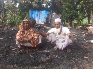 চরফ্যাশনে গভীর রাতে আগুন লেগে ২ বসত ঘর পুড়ে ছাই