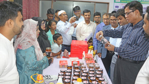 বরিশালে রেইজ প্রকল্পের দিনব্যাপী বর্ণাঢ্য আয়োজন নানা পন্য নিয়ে উদ্যোক্তাদের মেলা