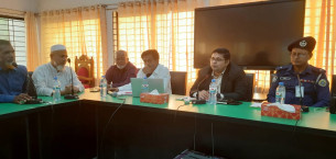 মনপুরায় সফরে ভোলা জেলা প্রশাসক'র মতবিনিময়