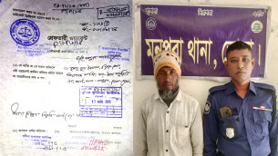 মনপুরায় পুলিশের অভিযানে ওয়ারেন্টভুক্ত আসামি গ্রেফতার
