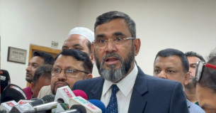 তফসিল ঘোষণার ৪৮ ঘণ্টার মধ্যে পোস্টার না সরালে ব্যবস্থা