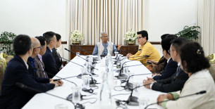 প্রধান উপদেষ্টার সঙ্গে চীন-বাংলাদেশ অংশীদারত্ব ফোরাম প্রতিনিধিদলের বৈঠক