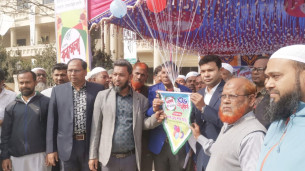 লালমোহনে পৌর করমেলার উদ্বোধন করলেন ইউএনও
