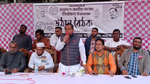লালমোহনে ধানের শীষের পক্ষে উঠান বৈঠক অনুষ্ঠিত