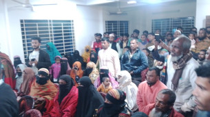 নিখোঁজের ৭৯ দিন পরে পরিবারের কাছে ফিরলেন লালমোহনের ১৩ জেলে