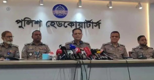 চাঁদাবাজদের ধরতে দলীয় বিবেচনার সুযোগ নেই: আইজিপি