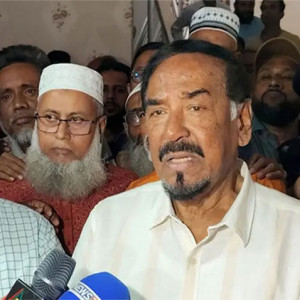 সাধারণ মানুষের প্রত্যাশা অনুযায়ী বর্তমান সরকার কাজ করে যাচ্ছে : স্পিকার হাফিজ উদ্দিন আহমদ