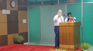 পাটওয়ারীর গালিতে আমরা অভ্যস্ত হয়ে গেছি: সিইসি