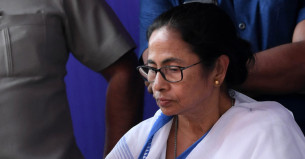 বাংলাদেশে ‌‘একটি বড় হত্যাকাণ্ড’ নিয়ে মন্তব্য, মমতার বিরুদ্ধে মামলা