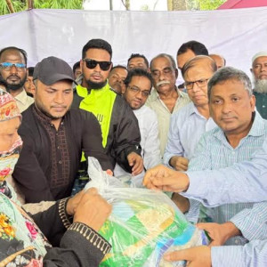 দুর্যোগের শুরু থেকেই চট্টগ্রামের খোঁজ রাখছেন প্রধানমন্ত্রী: ত্রাণ প্রতিমন্ত্রী