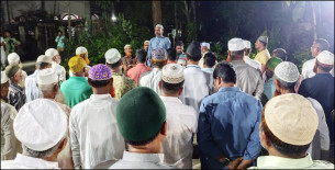 ভোলায় সাংবাদিক এইচ এম নাহিদের মা’র দাফন সম্পন্ন