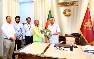 ‘বীর রাষ্ট্রনায়ক জিয়াউর রহমান’ গ্রন্থের মোড়ক উন্মোচন প্রধানমন্ত্রীর