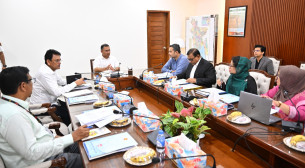 ষষ্ঠ থেকে স্নাতক পর্যন্ত মেয়েদের উপবৃত্তি ফের চালুর নির্দেশ প্রধানমন্ত্রীর