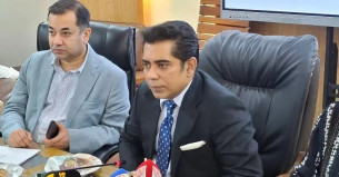 সংবাদ মাধ্যমকে নিয়ন্ত্রণ নয়, সহযোগিতার মাধ্যমে এগিয়ে নিতে চাই : তথ্যমন্ত্রী