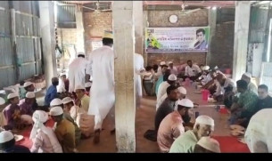 আন্দালিব রহমান পার্থ মন্ত্রী হওয়ায় ভোলায় মাদ্রাসা শিক্ষার্থীদের মাঝে খাবার বিতরণ