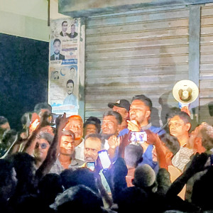 দৌলতখানে ৯ ইউপি নির্বাচনে জনসমর্থন পেতে সম্ভাব্য চেয়ারম্যান প্রার্থীদের দৌড়ঝাঁপ