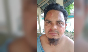 মনপুরায় মাইক্রোবাস চালক ও হেলপারকে মারধর