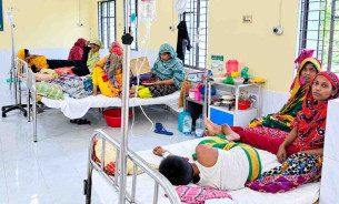 লালমোহনে বাড়ছে ডেঙ্গু আক্রান্তরোগীর সংখ্যা